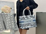 Dioriviera Medium Dior Book Tote White and Azure Blue Toile de Jouy Palms Embroidery - 36x27.5x16.5cm - 6