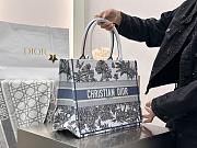 Dioriviera Medium Dior Book Tote White and Azure Blue Toile de Jouy Palms Embroidery - 36x27.5x16.5cm - 2