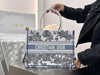 Dioriviera Medium Dior Book Tote White and Azure Blue Toile de Jouy Palms Embroidery - 36x27.5x16.5cm