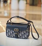 Small 30 Montaigne Pocket Bag Blue Dior Oblique Jacquard and Smooth Calfskin - 19.5x11x6.5cm - 1