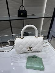 Chanel 24 Coco Handle Grained Calfskin White 14cm - 5