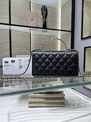 Chanel Clutch With Chain Grained Calfskin & Gold-Tone Metal Black - 19cm - 2