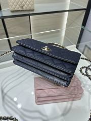 Chanel Clutch With Chain Grained Calfskin & Gold-Tone Metal Navy Blue - 19cm - 4