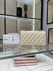 Chanel Clutch With Chain Grained Calfskin & Gold-Tone Metal Beige - 19cm - 6