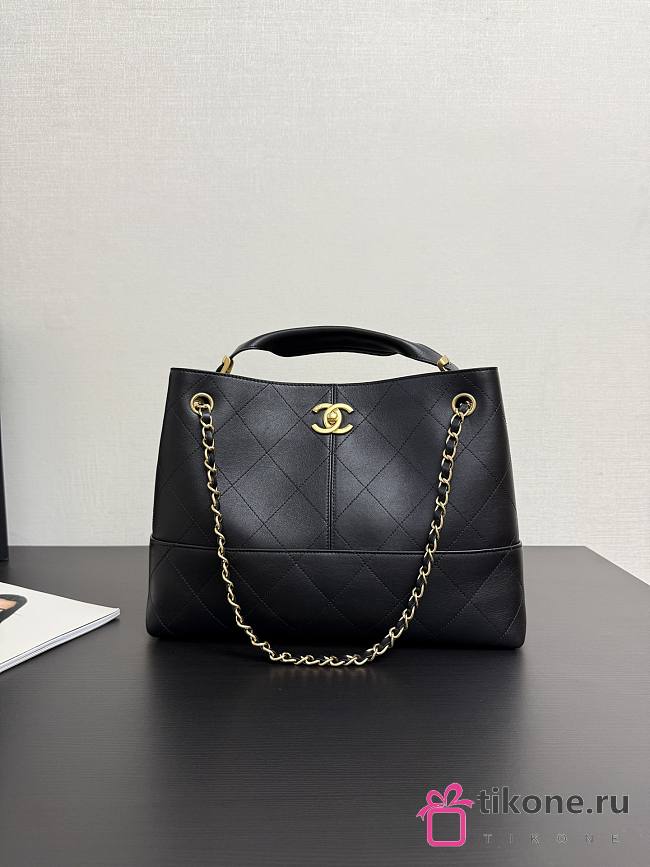 Chanel Shopping Bag Calfskin & Gold-Tone Metal Black - 40x28x15cm - 1