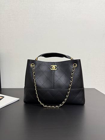 Chanel Shopping Bag Calfskin & Gold-Tone Metal Black - 40x28x15cm