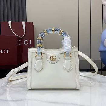 Gucci Diana Small Tote Bag In White Leather - 20x16x10cm
