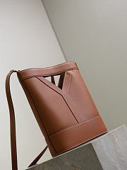YSL Y Small Bucket in Brown - 29.5×23×3-8.5cm - 4