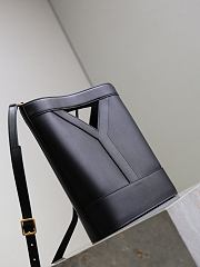 YSL Y Small Bucket in Black - 29.5×23×3-8.5cm - 3