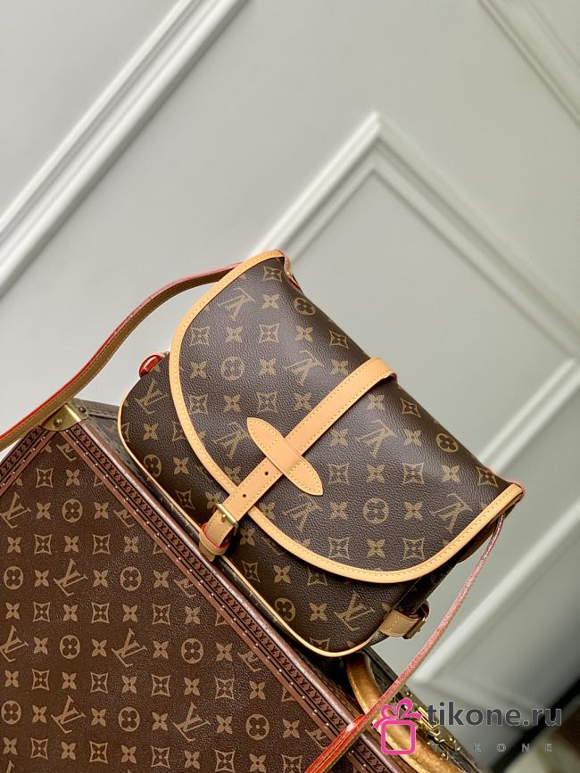 LV Saumur Monogram M40710 - 28x11x20cm - 1