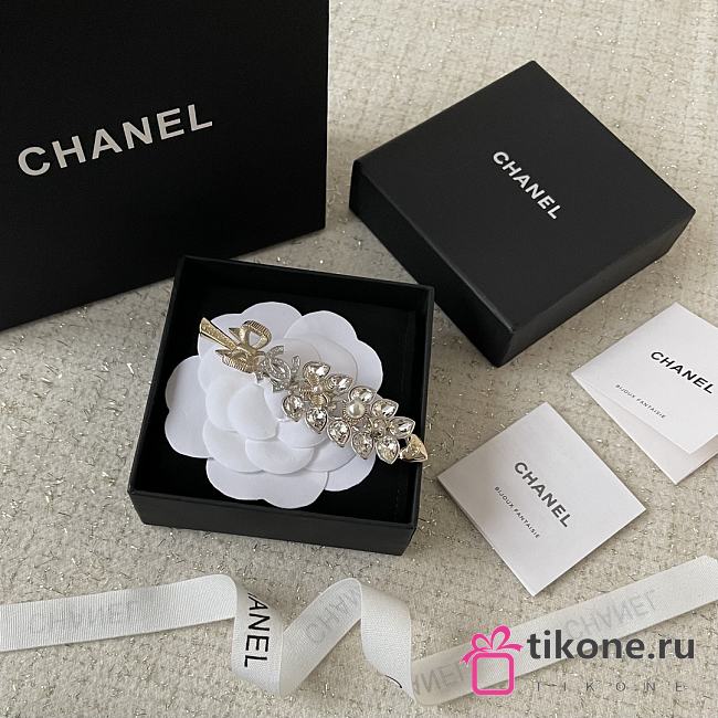 Chanel Brooch 19302 - 1
