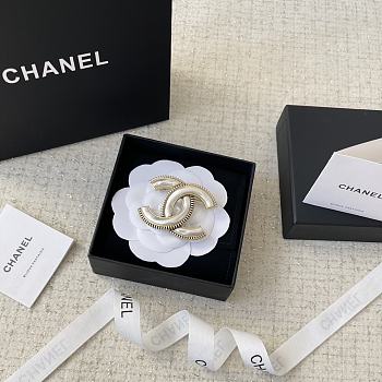 Chanel Brooch 19303