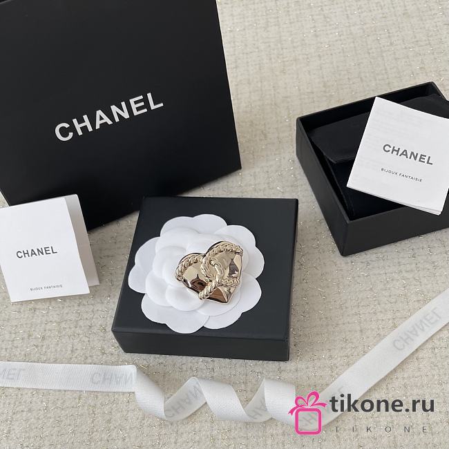 Chanel Brooch 19307 - 1