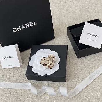 Chanel Brooch 19307