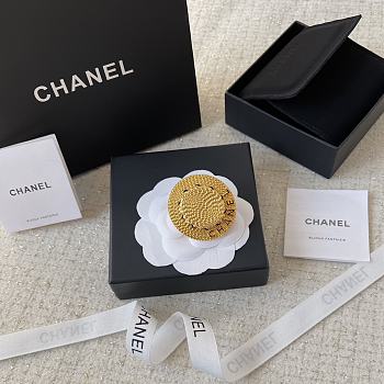 Chanel Brooch 19308