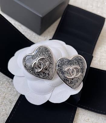 Chanel Earrings 19311