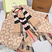 Bubberry Reversible Monogram Wool Cashmere Jacquard Cape Beige - 155x130cm - 5
