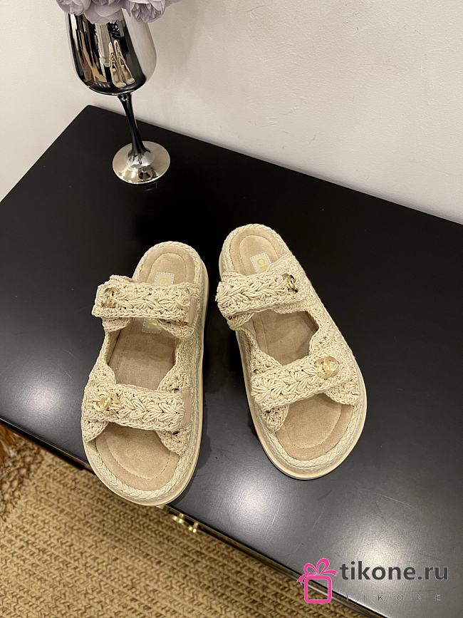 Chanel 25 Sandals Crochet Beige - 1