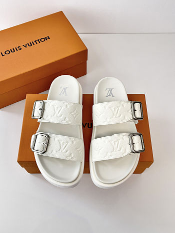 LV Venice Mule White Monogram Grained Calf Leather 1AHSIZ