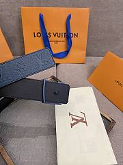 LV Taurillon 40mm Reversible Belt Blue M8663U  - 5
