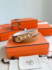 Lady Rider Belt Buckle & Reversible Leather Strap 24mm Brown Swift / White Epsom Gold - 5
