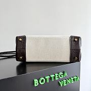 Bottega Veneta Andiamo in Natural/ Fondant - 32x25x11cm - 6
