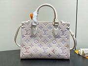 LV OnTheGo PM Monogram Empreinte Leather Dream Cream M25770 - 25x19x11.5cm - 6