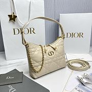 Miss Caro Diorling Mini Bag with Chain Powder White Macrocannage Lambskin - 21x17x7cm - 3