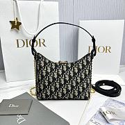 30 Montaigne Diorling Mini Bag with Chain Blue Dior Oblique Jacquard - 21x17x7cm - 3