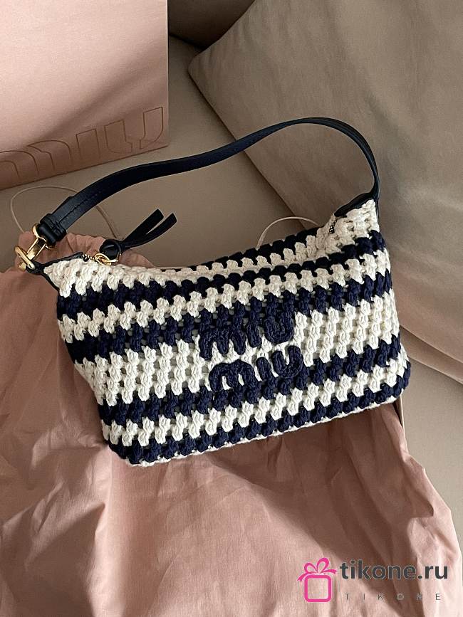 Miumiu Blue/white Crochet Pouch 5NE841 - 18.5x14x10cm - 1