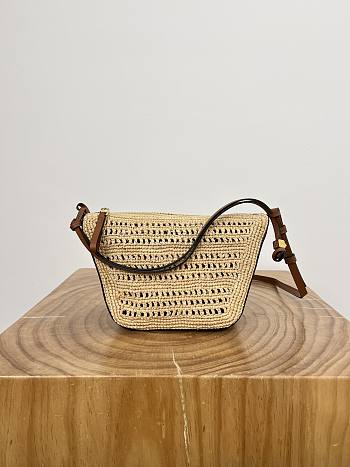 Loewe Mini Hammock Hobo in Raffia and Calfskin Tan/Natural - 28x17x9.5cm