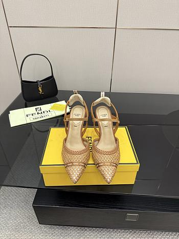 Fendi Colibri Toe Slingback Pump Raffia Natural