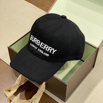Burberry Black TB Logo Embroidered Baseball 19580