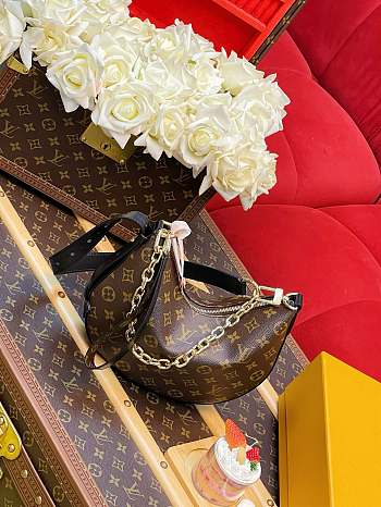 LV Cookie BB Monogram Canvas M15056 - 28.5x19x5cm