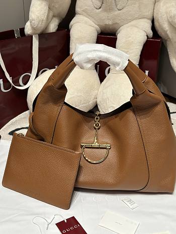 Gucci Softbit Maxi Shoulder Bag Brown Grainy Leather - 46x26x16cm