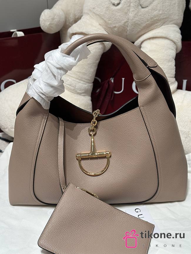 Gucci Softbit Maxi Shoulder Bag Taupe Grainy Leather - 46x26x16cm - 1