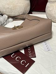 Gucci Softbit Maxi Shoulder Bag Taupe Grainy Leather - 46x26x16cm - 5