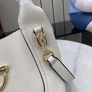 Gucci Softbit Medium Top Handbag White Grainy Leather - 27.5x21x16cm - 4