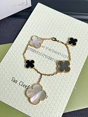 VCA Magic Alhambra Bracelet 5 Motifs 18K Yellow Gold Mother-of-pearl Onyx  - 2