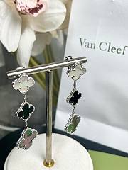 VCA Magic Alhambra Earrings 3 Motifs 18K Yellow Gold Mother-of-pearl Onyx - 5
