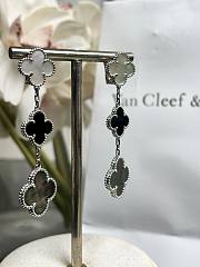 VCA Magic Alhambra Earrings 3 Motifs 18K Yellow Gold Mother-of-pearl Onyx - 4