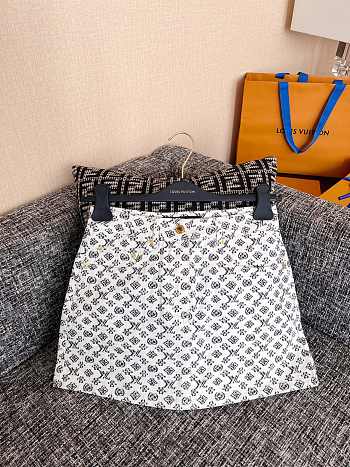 LV Blurry Monogram Mini Skirt 1AHX05
