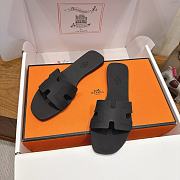 Hermes Oran Sandals Rubber Black - 2