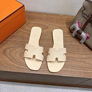 Hermes Oran Sandals Rubber Beige - 3