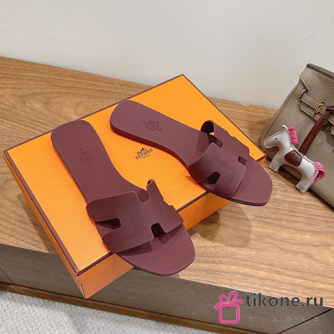 Hermes Oran Sandals Rubber Burgundy - 1