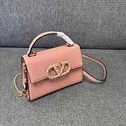 Valentino Garavani Vsling Small Handbag In Grainy Calfskin With Jewel Logo Pink - 22x17x9cm - 5