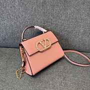 Valentino Garavani Vsling Small Handbag In Grainy Calfskin With Jewel Logo Pink - 22x17x9cm - 2