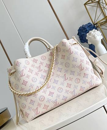 LV Bella Tote Mahina Dream Cream M15116 - 32x23x13cm