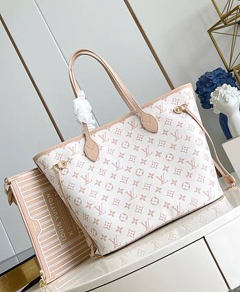 LV Neverfull Inside Out MM Monogram Dune Hazelnut M25665 - 31x28x14cm