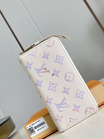 LV Zippy Wallet Monogram Empreinte Leather Dream Beige M25594 - 19.5x10.5x2.5cm
